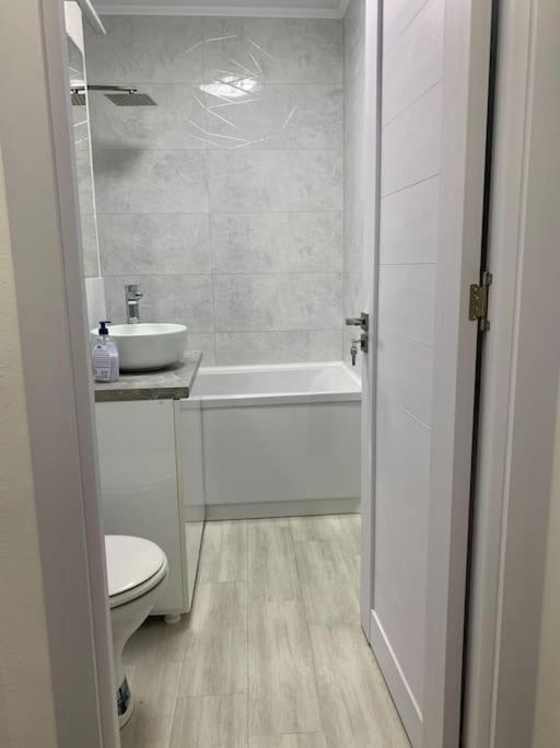 Apartament In Complex Rezidential Râmnicu Vâlcea Exterior foto